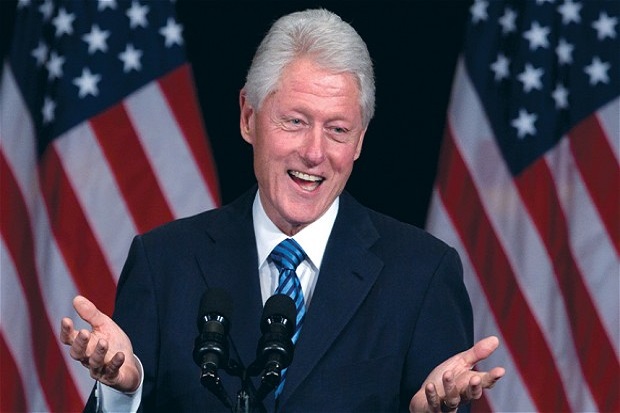 Selain Pangeran Andrew, Bos Budak Seks Juga Teman Bill Clinton