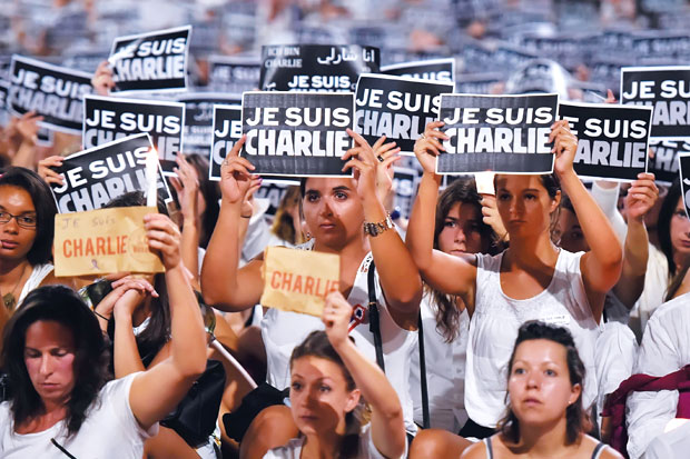 Teror Berlanjut, Polisi Buru Pelaku Penembakan Charlie Hebdo