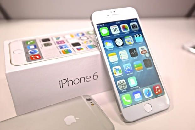 UBS: Apple Cetak Rekor Penjualan iPhone