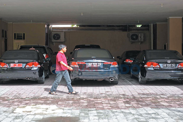 Pengadaan Mobil Dinas Pimpinan DPRD DIY Ditunda