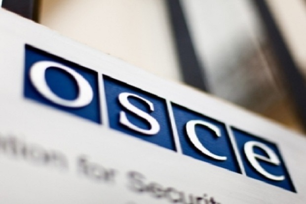 ‪Ukraina Terus Memanas, OSCE Minta Rusia Tutup Perbatasan‬