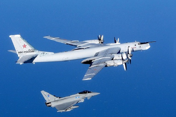 Langitnya Diterobos Pesawat Rusia, Jet-jet Inggris Beraksi