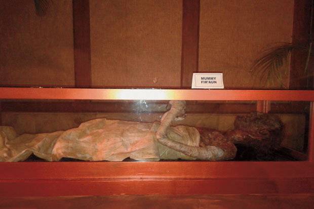 Ada Mumi Firaun di Gedung Landmark