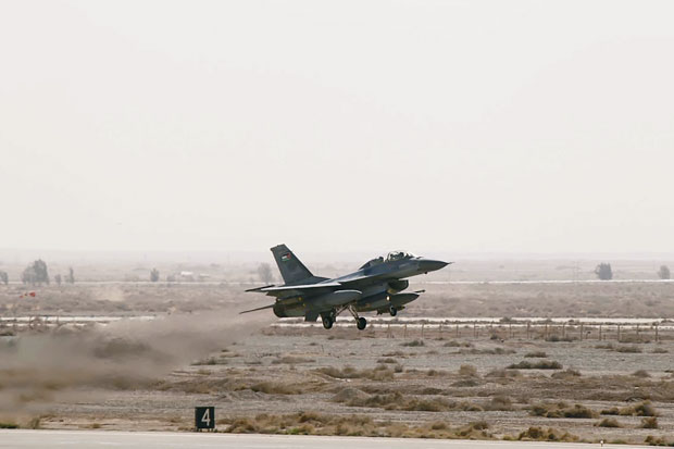 Jet Yordania Bombardir Basis ISIS