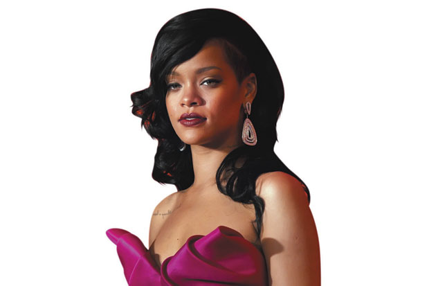 Rihanna Rancang Tas Fendi