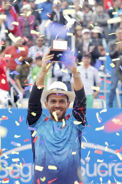 Burgos Petenis Tertua Raih Gelar ATP World Tour
