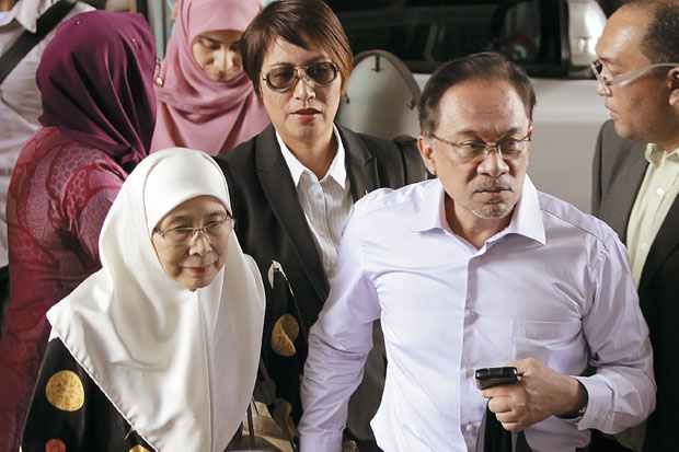 Karier Anwar Ibrahim Terancam Tamat