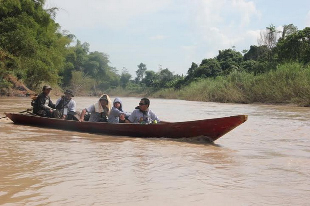 Getek Terguling, 15 Warga Hilang di Sungai Cimanuk