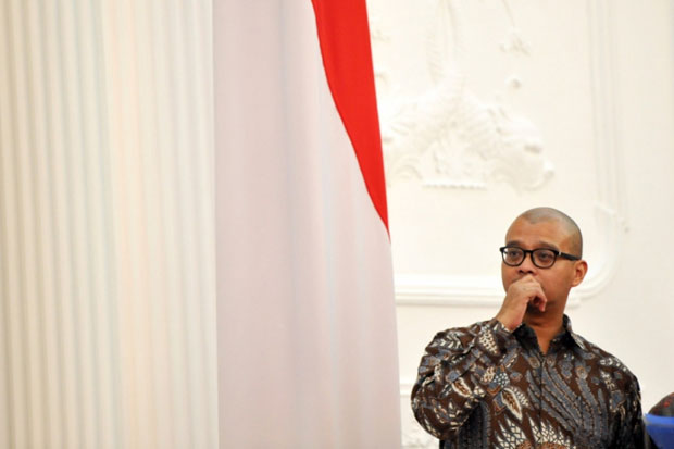 Jokowi Belum Lantik BG, Seskab Serba Tak Tahu