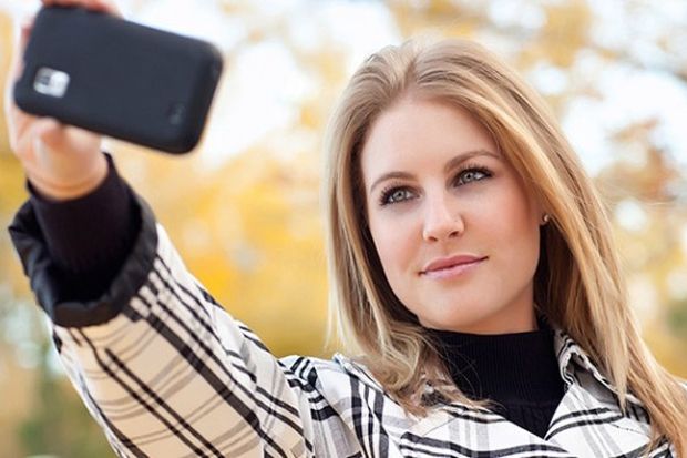 Empat Aplikasi Bikin Selfie Makin Asik