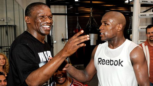 Ayah Mayweather Tebar Psywar ke Kubu Paquiao