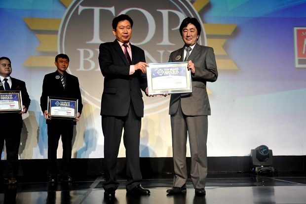 Sharp Sabet Top Brand Award 13 Tahun Berturut-turut