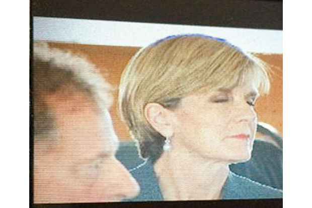 Menlu Australia Julie Bishop Tertidur saat Abbott Berpidato