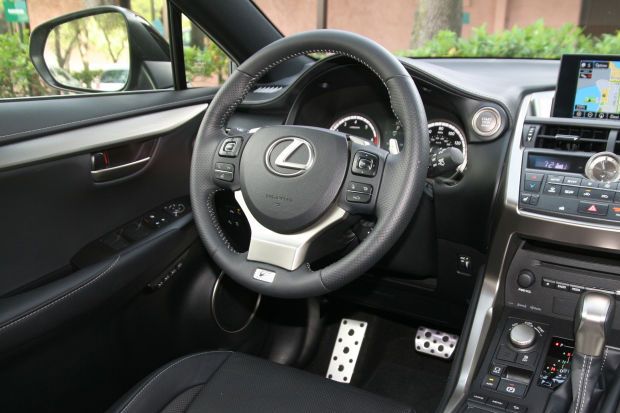 Lexus Indonesia Tidak Layani NX200t dari Importir Umum