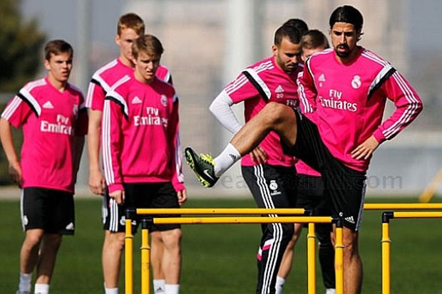 Khedira Kembali Berlatih dengan Madrid