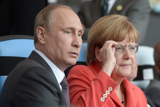 Merkel Tolak Undangan Putin