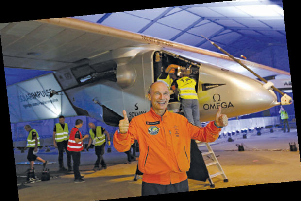 Solar Impulse Pecahkan Rekor Jarak Tempuh