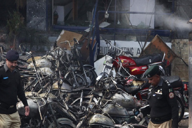 Serangan Bom Hantam Gereja di Pakistan, 10 Tewas