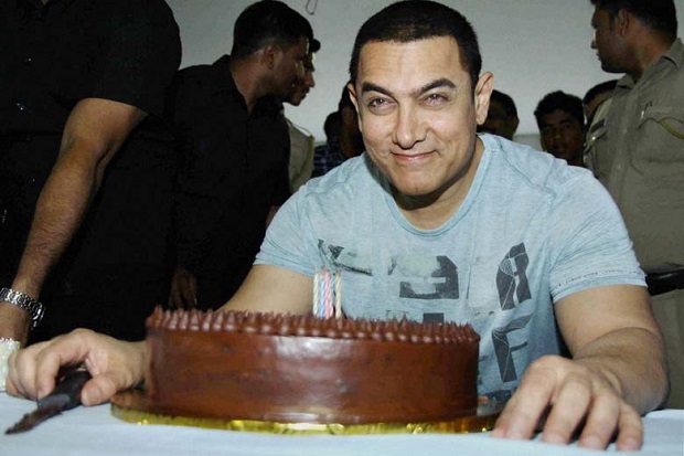 Aamir Khan Rayakan Ulang Tahun ke-50