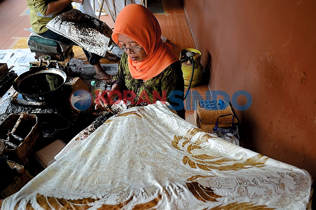Rupiah Melemah, Produsen Batik Resah