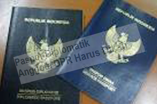 Paspor Diplomatik Anggota DPR Harus Dikaji