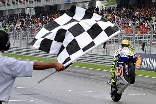 5 Alasan Rossi Wajib Juara MotoGP 2015