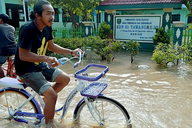 Kawasan Mataraman Dikepung Banjir