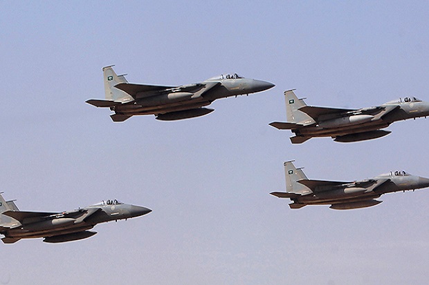 Saudi Kerahkan 100 Jet Tempur dan 150 Ribu Tentara ke Yaman