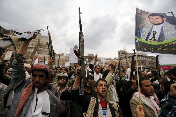 Perang Yaman Hari Ke-2, Jet Saudi Gempur Jantung Houthi