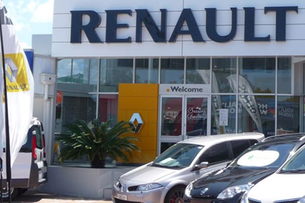 Renault Buka Showroom di Makassar