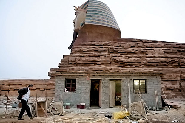 Sphinx Palsu Diprotes Pemerintah Mesir