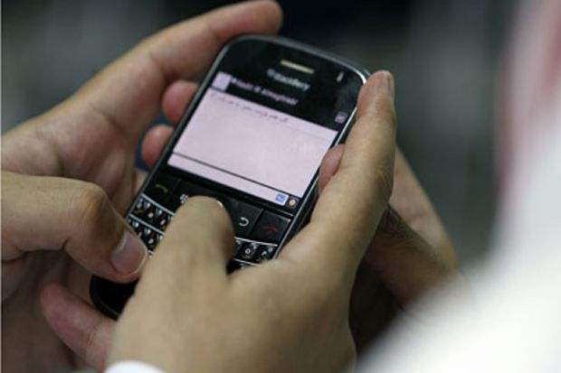 BlackBerry Bisa Sembuhkan Adiktif Smartphone?