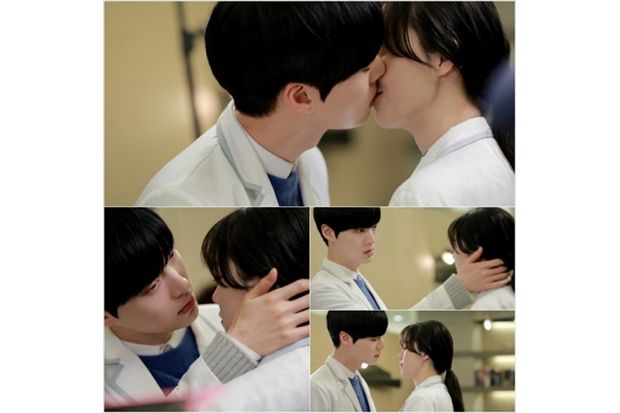 Goo Hye Sun Beradegan Ciuman dengan Aktor Muda