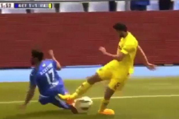 Aduh! Mateo Musacchio Alami Cedera Mengerikan