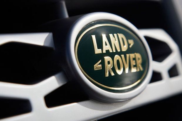 Land Rover Bentuk Divisi Bersejarah