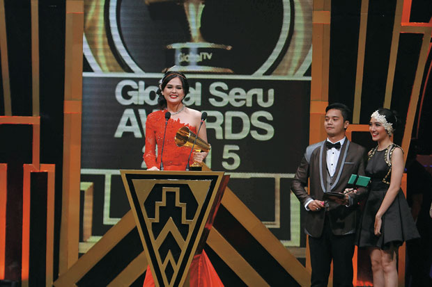 Ammar Zoni Berjaya di Global Seru Awards 2015