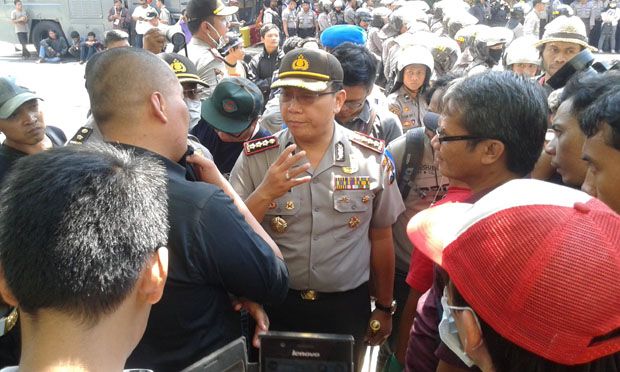 Kapolres Surabaya Ajak Mediasi Perwakilan Bonek
