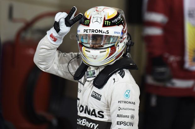 Hamilton Siap Jegal Vettel di Sakhir