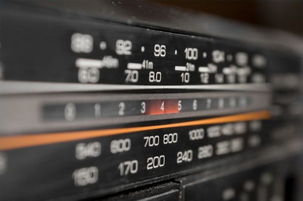 Negara Pertama Berhenti Gunakan FM Radio