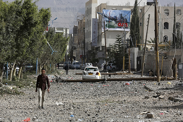 Sejumlah Serangan Sempat Hantam Gudang Amunisi Dekat KBRI Yaman