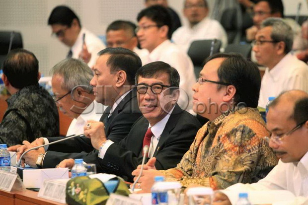 Jokowi Diragukan Berani Copot Yasonna Laoly