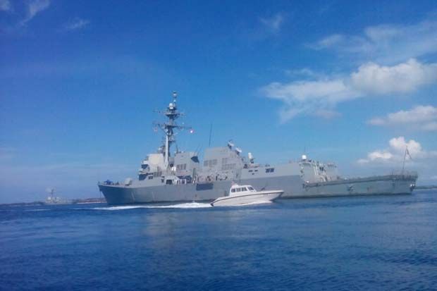 2 Kapal Perusak Berpeluru Kendali Milik AS Berlabuh di Bali