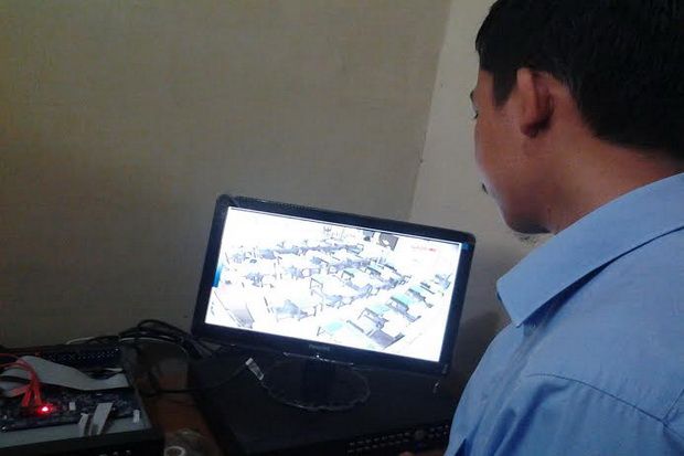 Pantau UN di SMP 1 Wates dengan Kamera CCTV