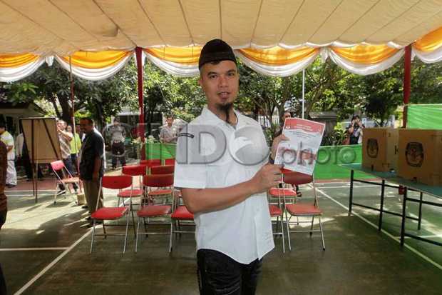 DPR Larang Ahmad Dhani Ikut Pilkada
