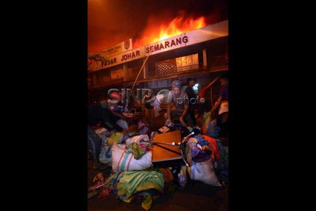 Kerugian Materi Kebakaran Pasar Johar Rp376 Miliar