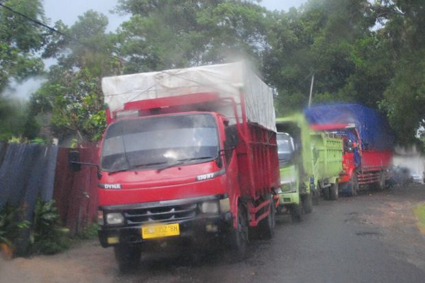 Polisi Sita 8,9 Ton Minyak Ilegal Diduga Milik Oknum TNI