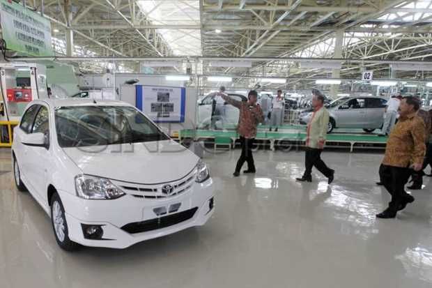 Toyota Agya Masih Memimpin Penjualan Mobil LCGC