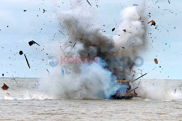 15 Kapal Asing Diledakkan di Perairan Minahasa