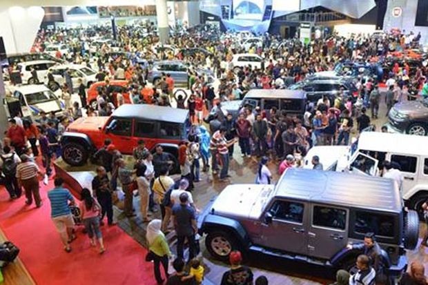 Dealer Mobil Semarang Perang Diskon