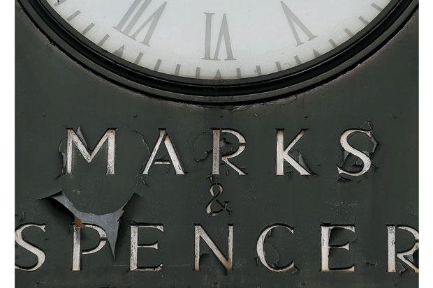 Laba Tahunan Marks and Spencer Naik 6,1%